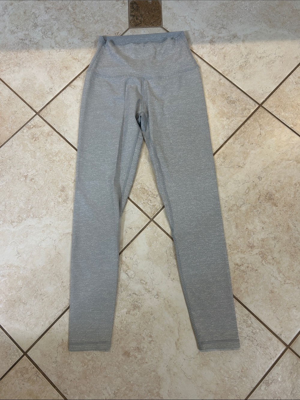 Born Primitive Leggings Size M